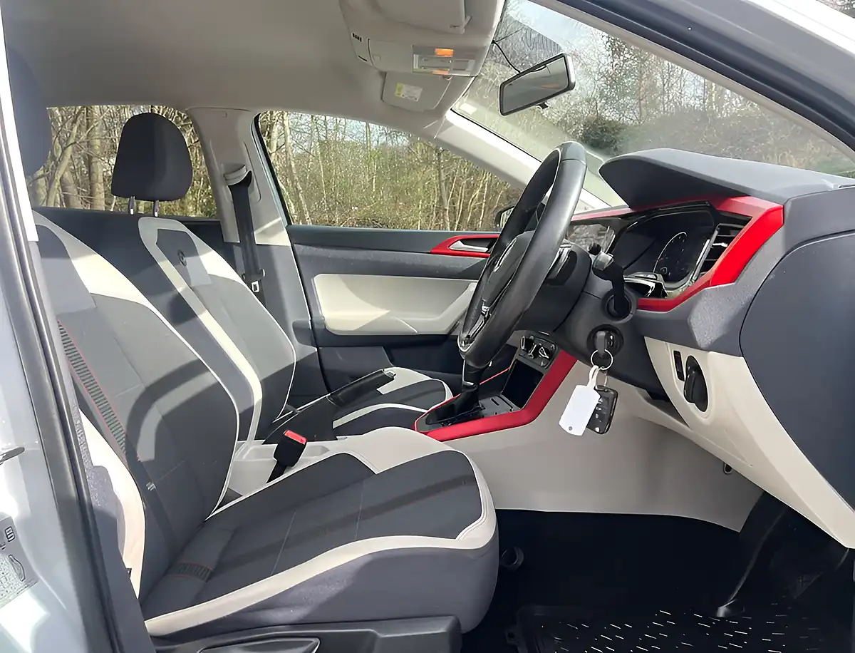 Used 2018 Volkswagen Polo Beats Silver - Interior and Exterior details 13