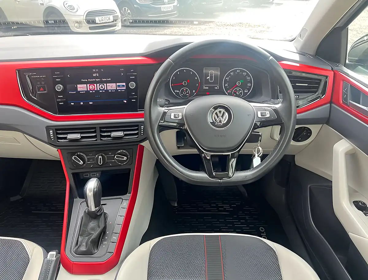 Used 2018 Volkswagen Polo Beats Silver - Interior and Exterior details 17