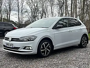 Used 2018 Volkswagen Polo Beats Silver - Interior and Exterior details 7
