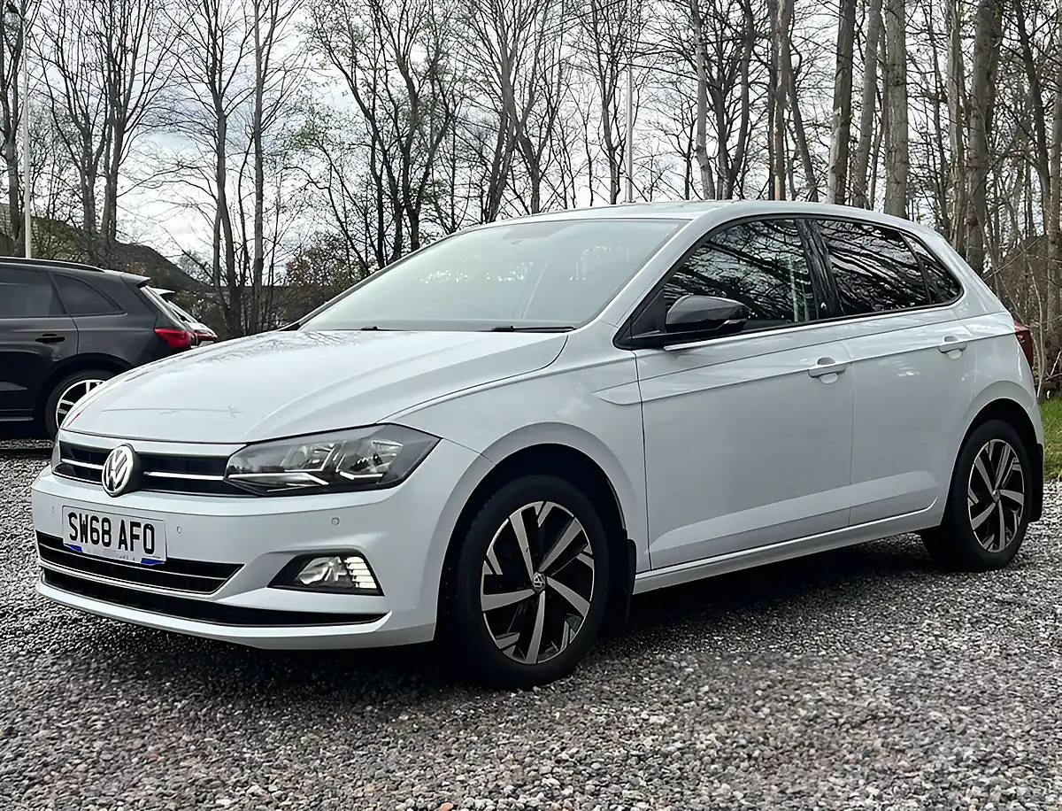 Used 2018 Volkswagen Polo Beats Silver - Interior and Exterior details 7