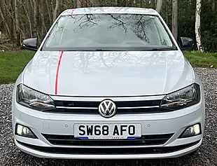 Used 2018 Volkswagen Polo Beats Silver - Interior and Exterior details 8