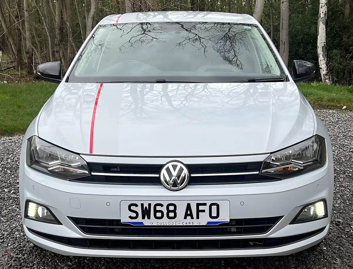 Used 2018 Volkswagen Polo Beats Silver - Interior and Exterior details 8