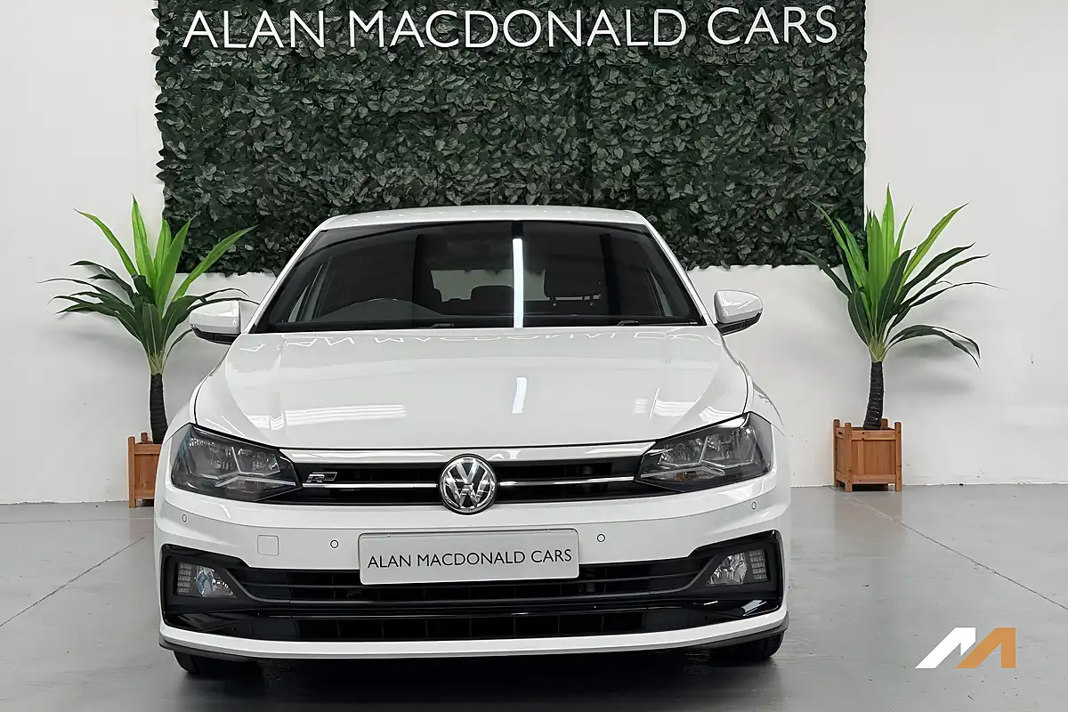 Used 2018 Volkswagen Polo R-Line White - Interior and Exterior details 11