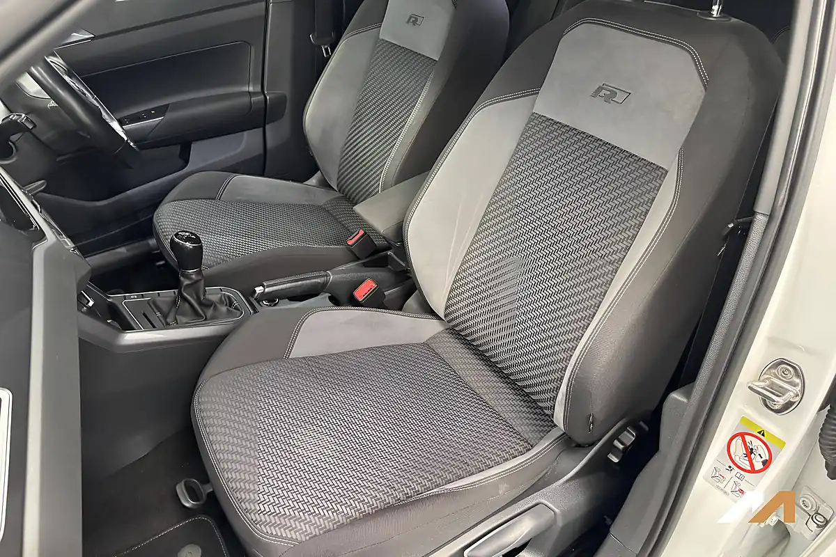Used 2018 Volkswagen Polo R-Line White - Interior and Exterior details 18