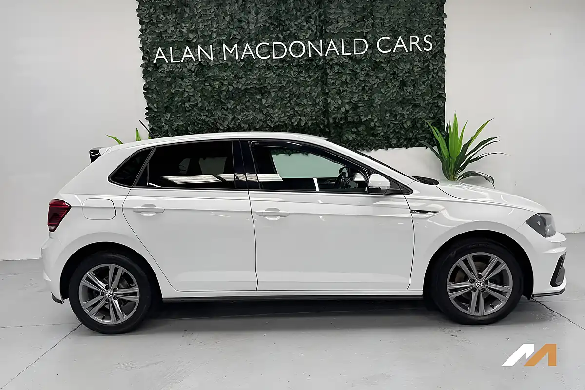 Used 2018 Volkswagen Polo R-Line White - Interior and Exterior details 2