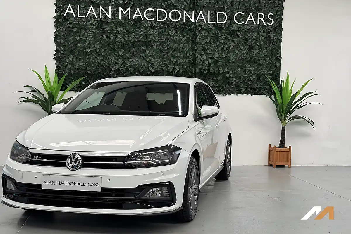 Used 2018 Volkswagen Polo R-Line White - Interior and Exterior details 4