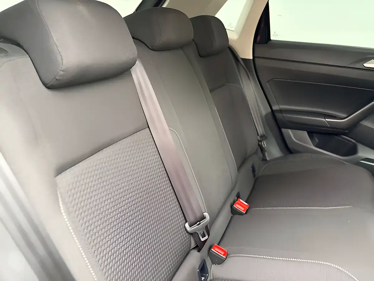 Used 2018 Volkswagen Polo Se Black - Interior and Exterior details 12