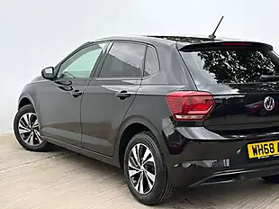 Used 2018 Volkswagen Polo Se Black - Interior and Exterior details 14