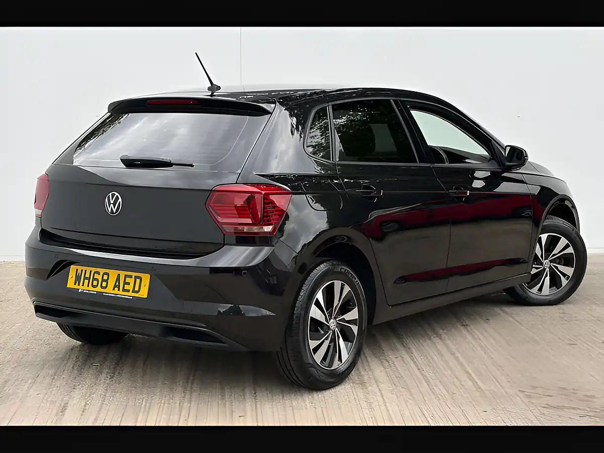 Used 2018 Volkswagen Polo Se Black - Interior and Exterior details 2