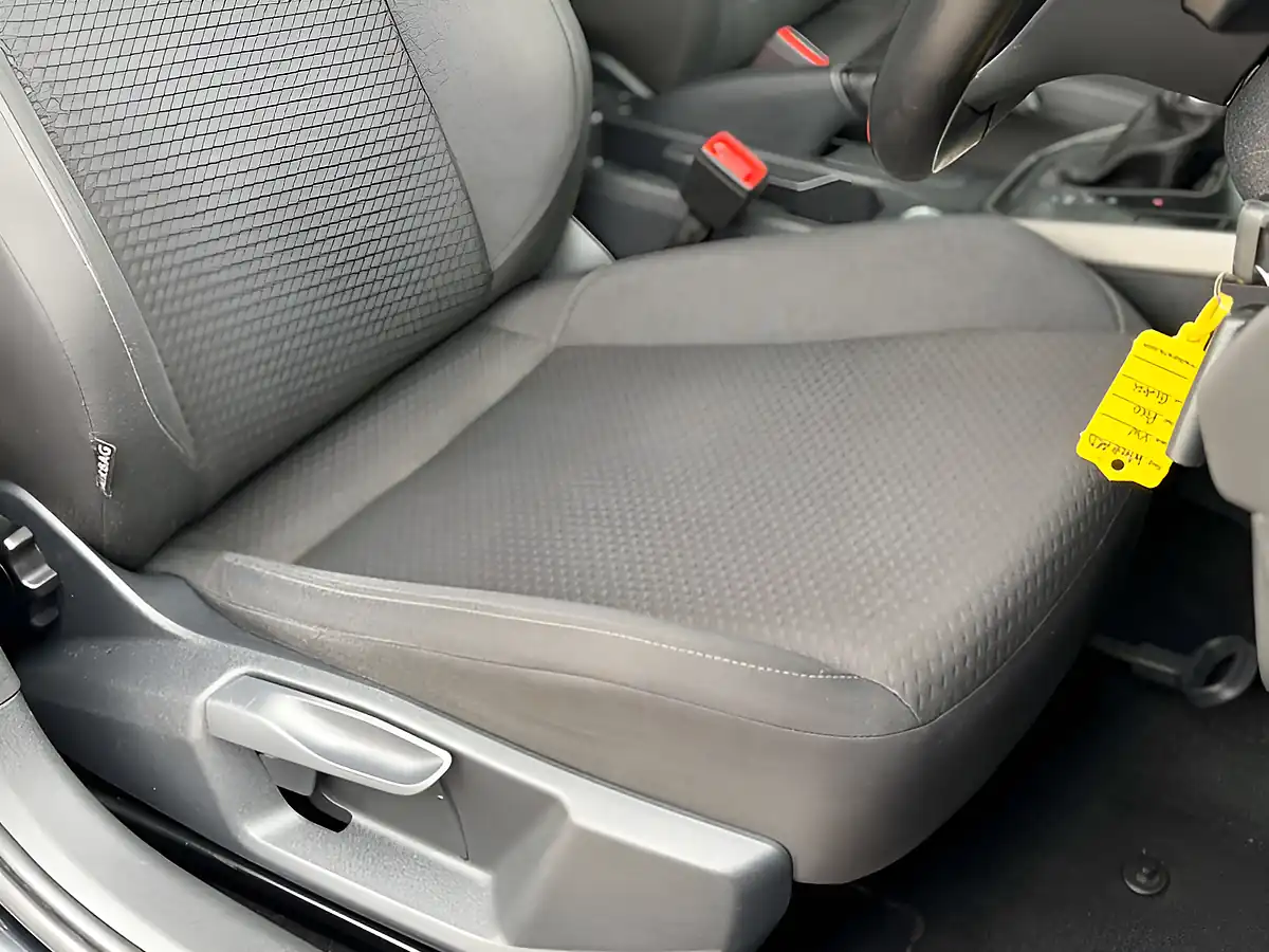 Used 2018 Volkswagen Polo Se Black - Interior and Exterior details 20