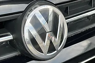 Used 2018 Volkswagen Polo Se Black - Interior and Exterior details 10