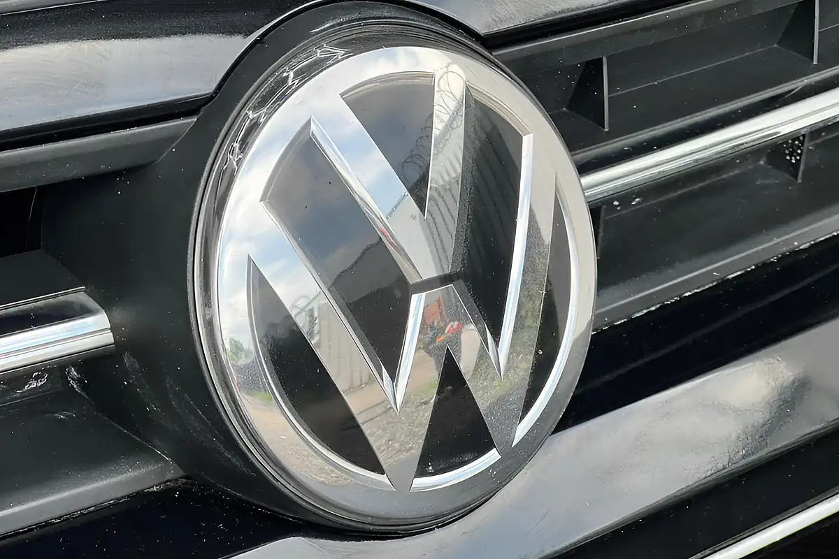 Used 2018 Volkswagen Polo Se Black - Interior and Exterior details 10