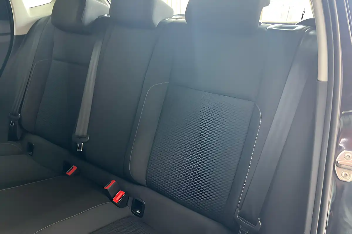 Used 2018 Volkswagen Polo Se Black - Interior and Exterior details 13