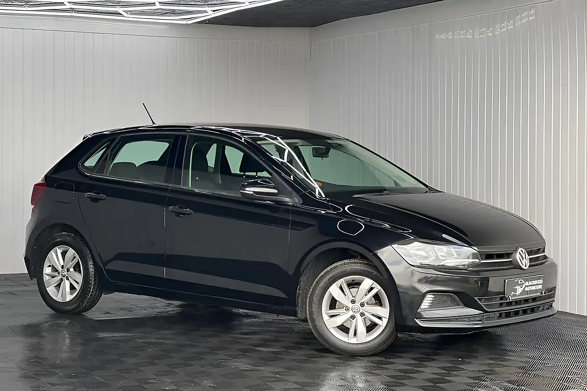 Used 2018 Volkswagen Polo Se Black - Interior and Exterior details 2