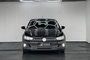 Used 2018 Volkswagen Polo Se Black - Interior and Exterior details 3