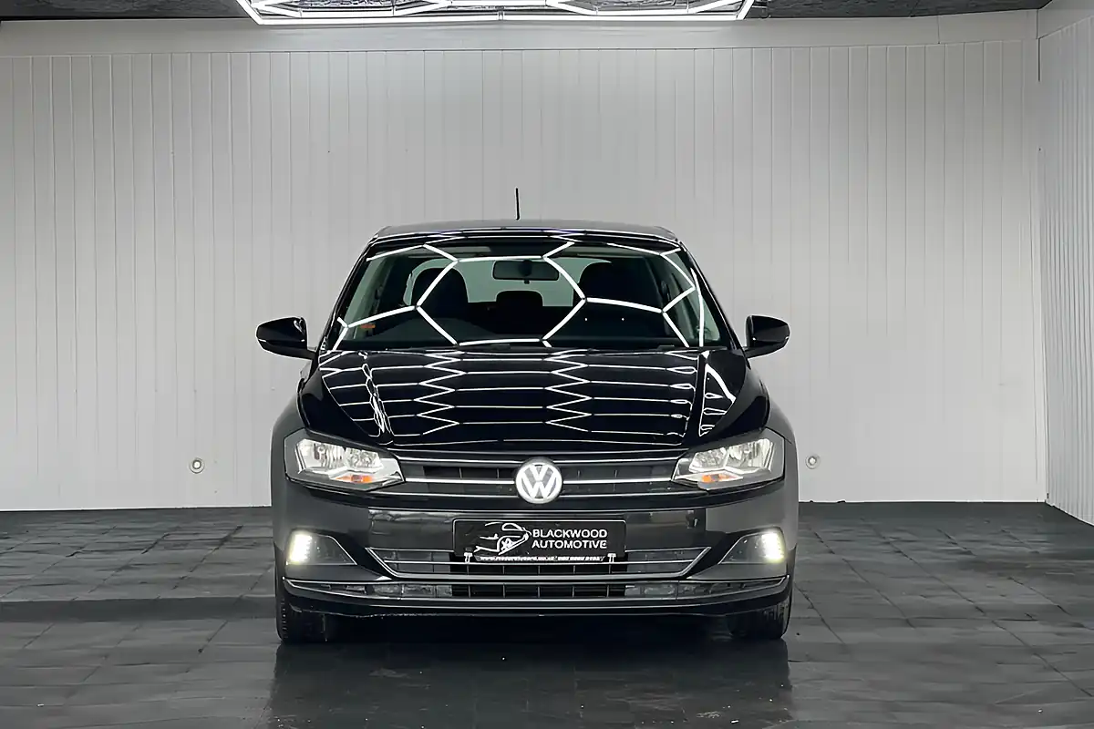 Used 2018 Volkswagen Polo Se Black - Interior and Exterior details 3