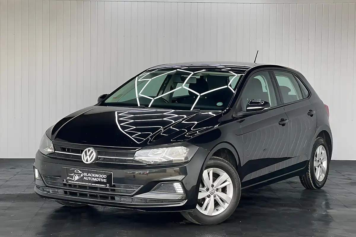 Used 2018 Volkswagen Polo Se Black - Interior and Exterior details 6