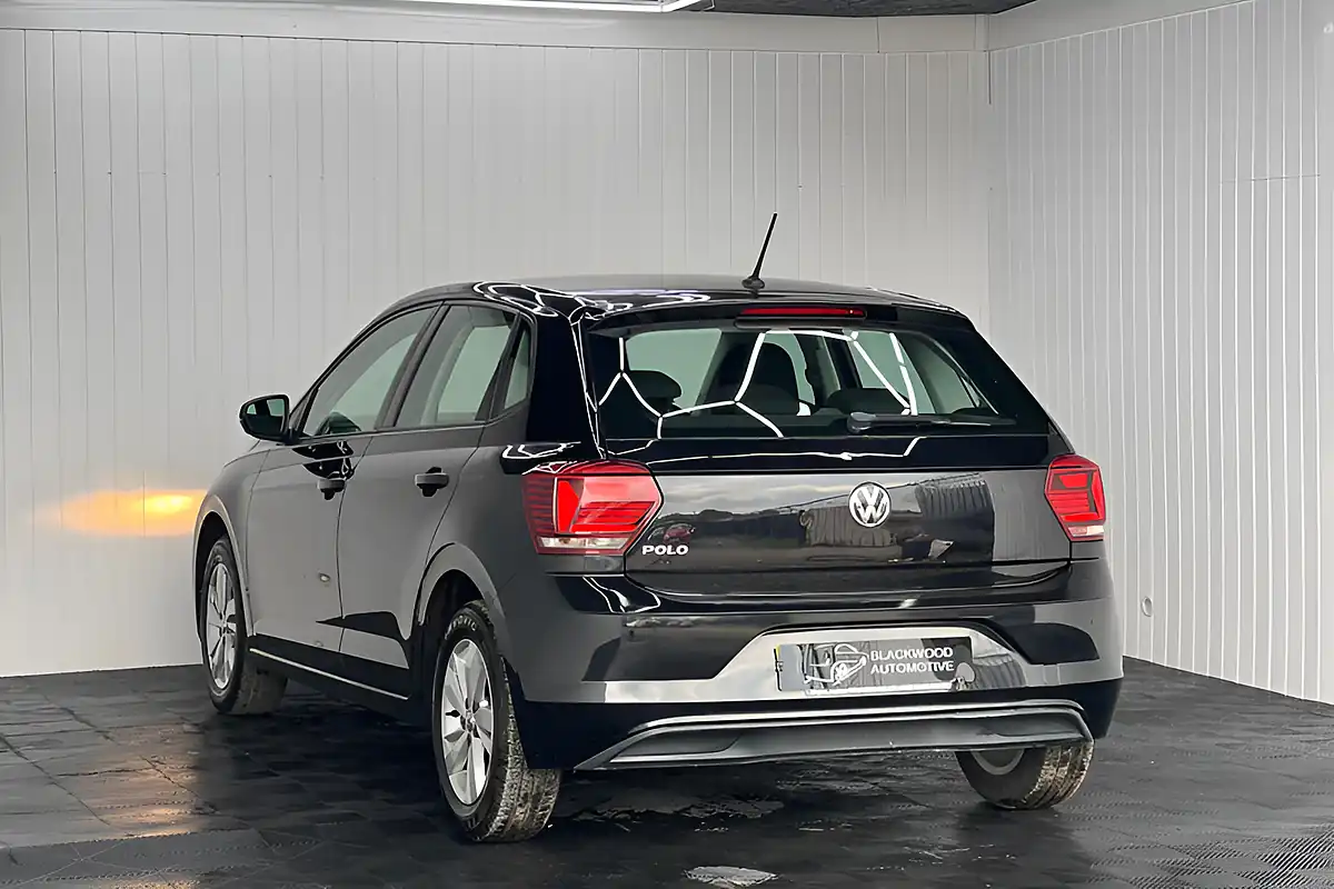 Used 2018 Volkswagen Polo Se Black - Interior and Exterior details 8