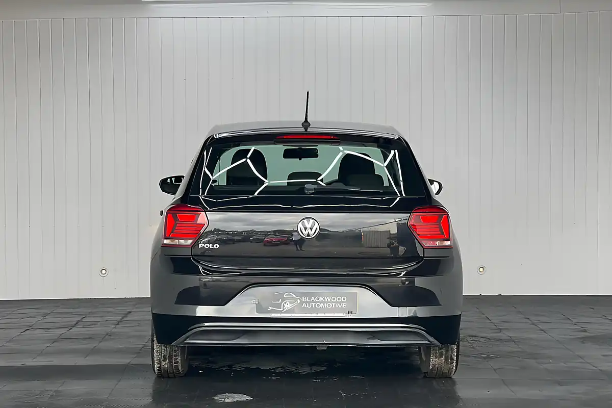 Used 2018 Volkswagen Polo Se Black - Interior and Exterior details 9