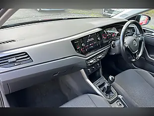 Used 2018 Volkswagen Polo Se Black - Interior and Exterior details 10