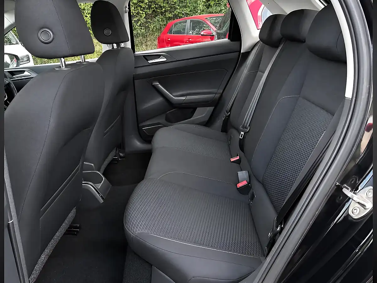 Used 2018 Volkswagen Polo Se Black - Interior and Exterior details 12