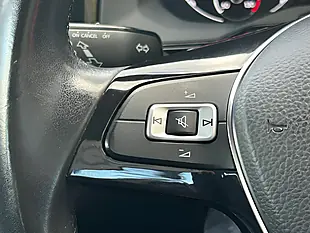 Used 2018 Volkswagen Polo Se Black - Interior and Exterior details 17