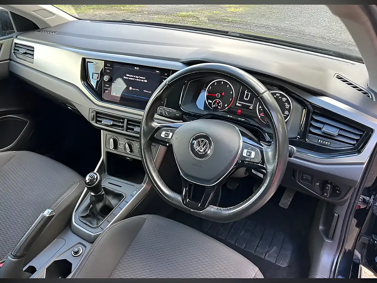 Used 2018 Volkswagen Polo Se Black - Interior and Exterior details 3