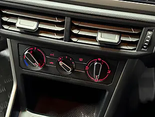 Used 2018 Volkswagen Polo Se Black - Interior and Exterior details 20