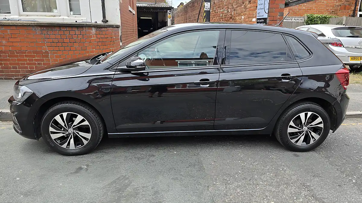 Used 2018 Volkswagen Polo Se Black - Interior and Exterior details 2