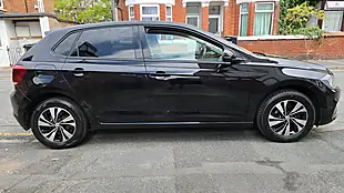 Used 2018 Volkswagen Polo Se Black - Interior and Exterior details 6