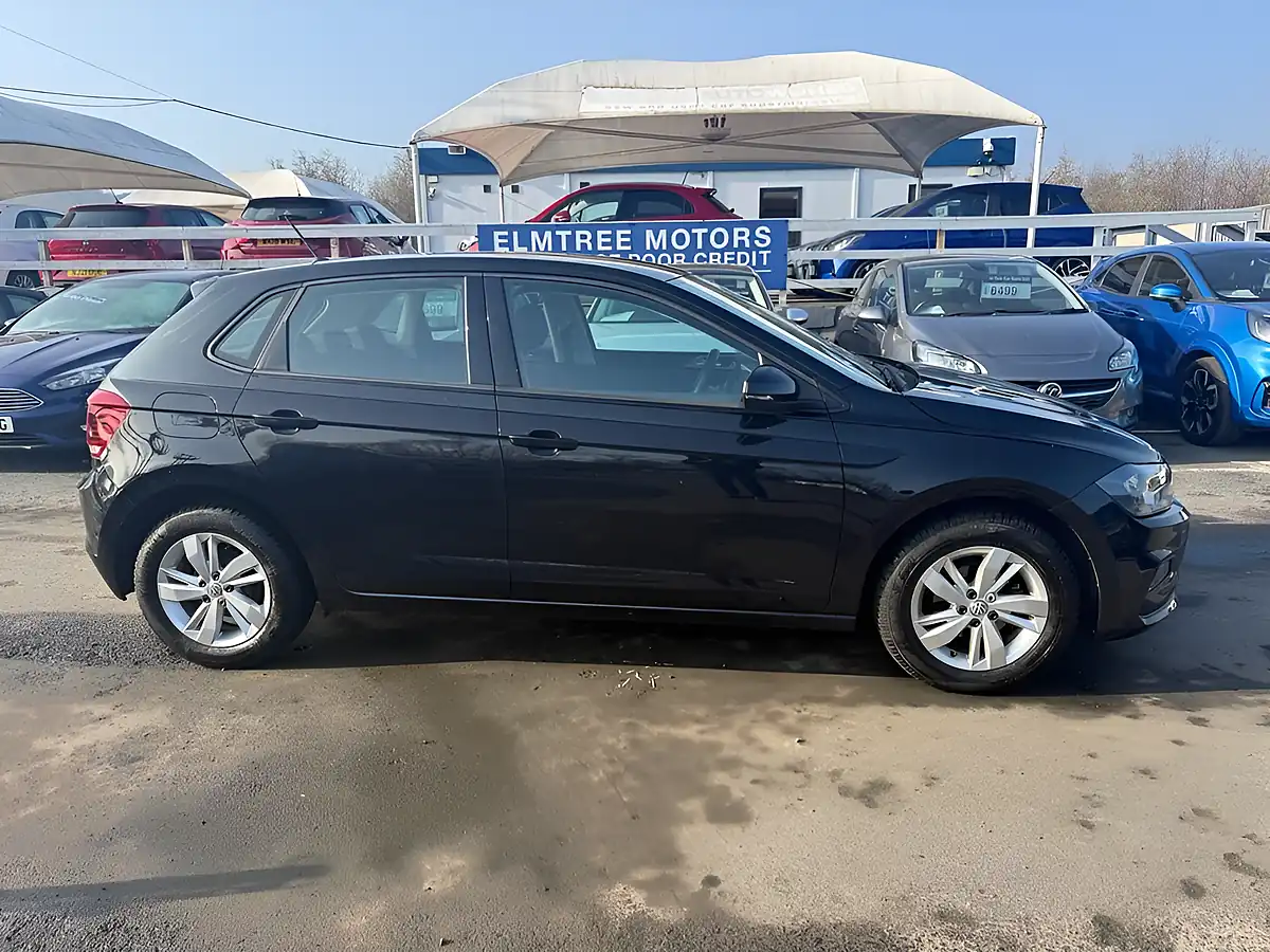 Used 2018 Volkswagen Polo Se Edition Black - Interior and Exterior details 5
