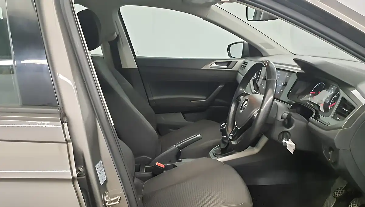 Used 2018 Volkswagen Polo Se Edition Grey - Interior and Exterior details 2