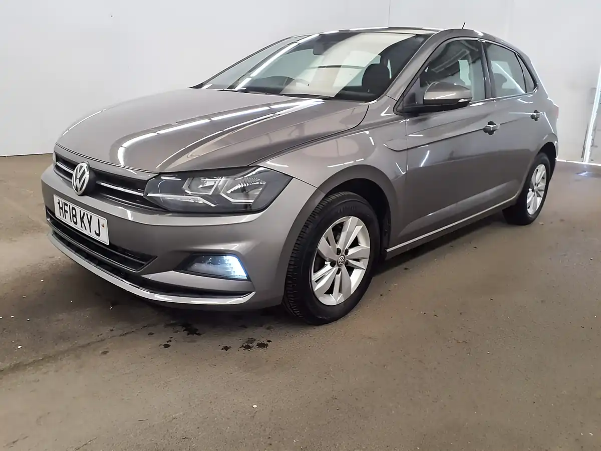 Used 2018 Volkswagen Polo Se Edition Grey - Interior and Exterior details 4
