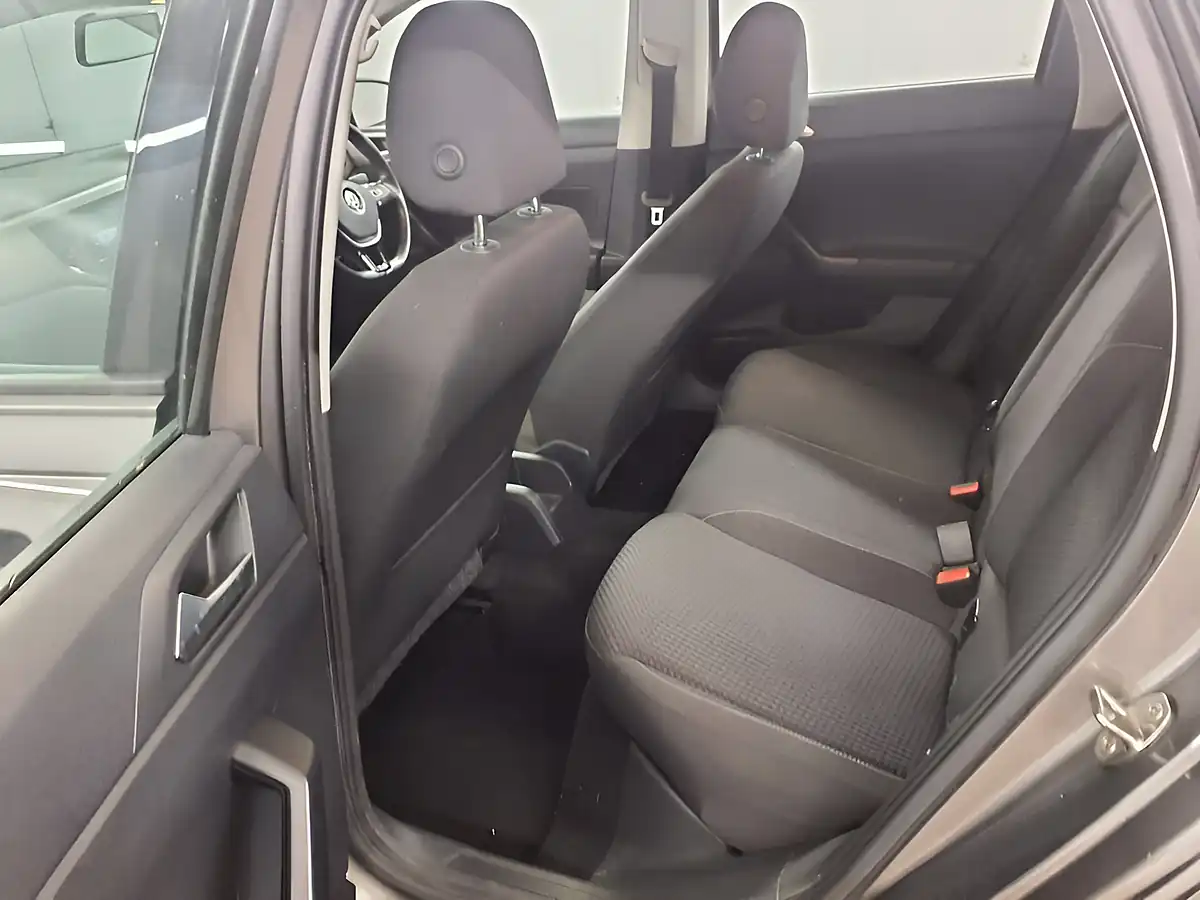 Used 2018 Volkswagen Polo Se Edition Grey - Interior and Exterior details 9