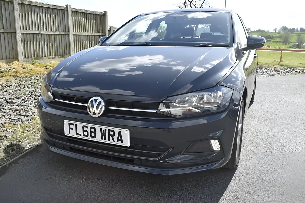 Used 2018 Volkswagen Polo Se Grey - Interior and Exterior details 16
