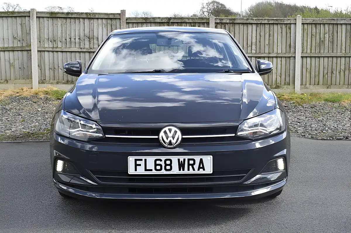 Used 2018 Volkswagen Polo Se Grey - Interior and Exterior details 2