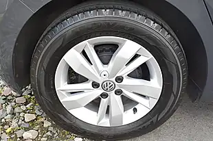 Used 2018 Volkswagen Polo Se Grey - Interior and Exterior details 5