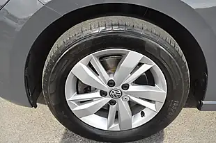 Used 2018 Volkswagen Polo Se Grey - Interior and Exterior details 7