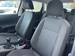 Used 2018 Volkswagen Polo Se Grey - Interior and Exterior details 12