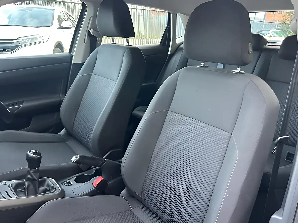 Used 2018 Volkswagen Polo Se Grey - Interior and Exterior details 12