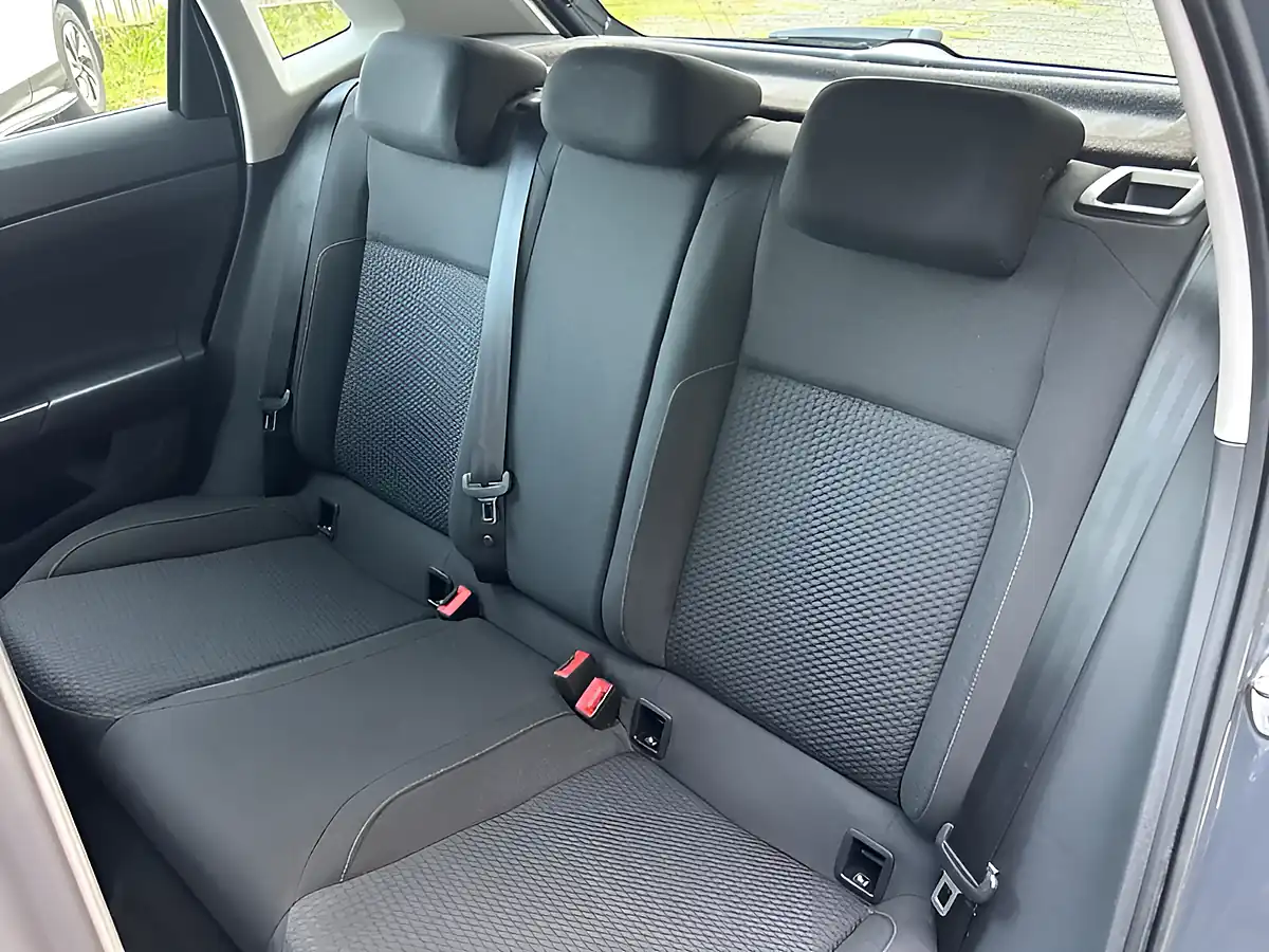 Used 2018 Volkswagen Polo Se Grey - Interior and Exterior details 14
