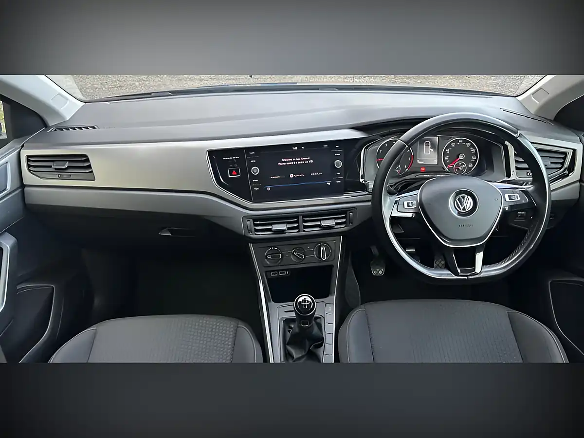 Used 2018 Volkswagen Polo Se Grey - Interior and Exterior details 3