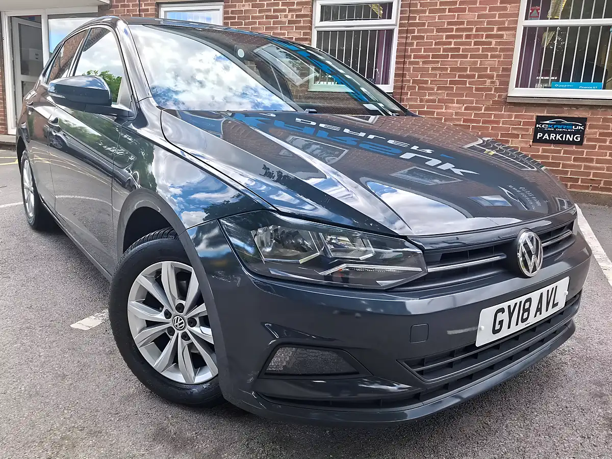 Used 2018 Volkswagen Polo Se Grey - Interior and Exterior details 20