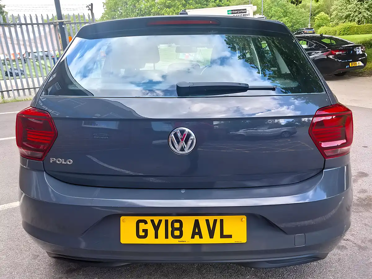 Used 2018 Volkswagen Polo Se Grey - Interior and Exterior details 8