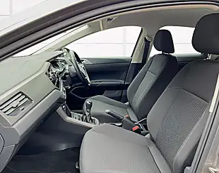 Used 2018 Volkswagen Polo Se - Interior and Exterior details 12