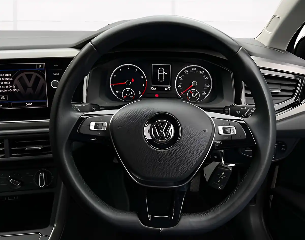 Used 2018 Volkswagen Polo Se - Interior and Exterior details 18