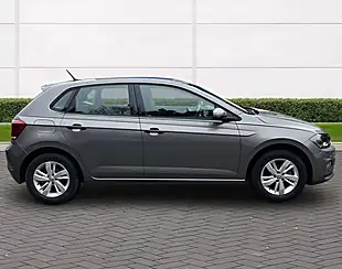 Used 2018 Volkswagen Polo Se - Interior and Exterior details 2