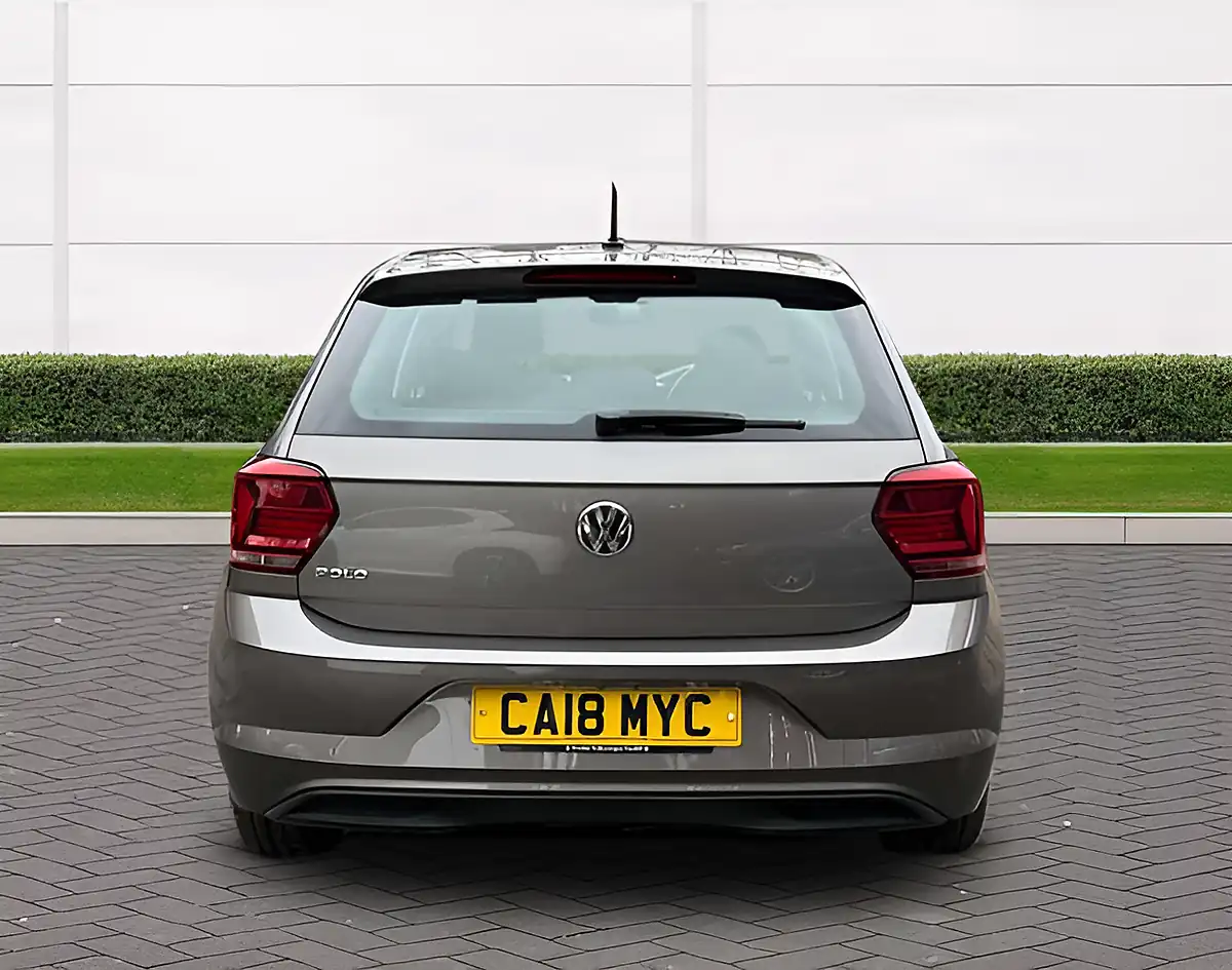 Used 2018 Volkswagen Polo Se - Interior and Exterior details 4