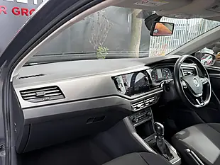 Used 2018 Volkswagen Polo Se - Interior and Exterior details 19