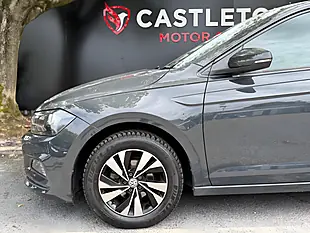 Used 2018 Volkswagen Polo Se - Interior and Exterior details 4